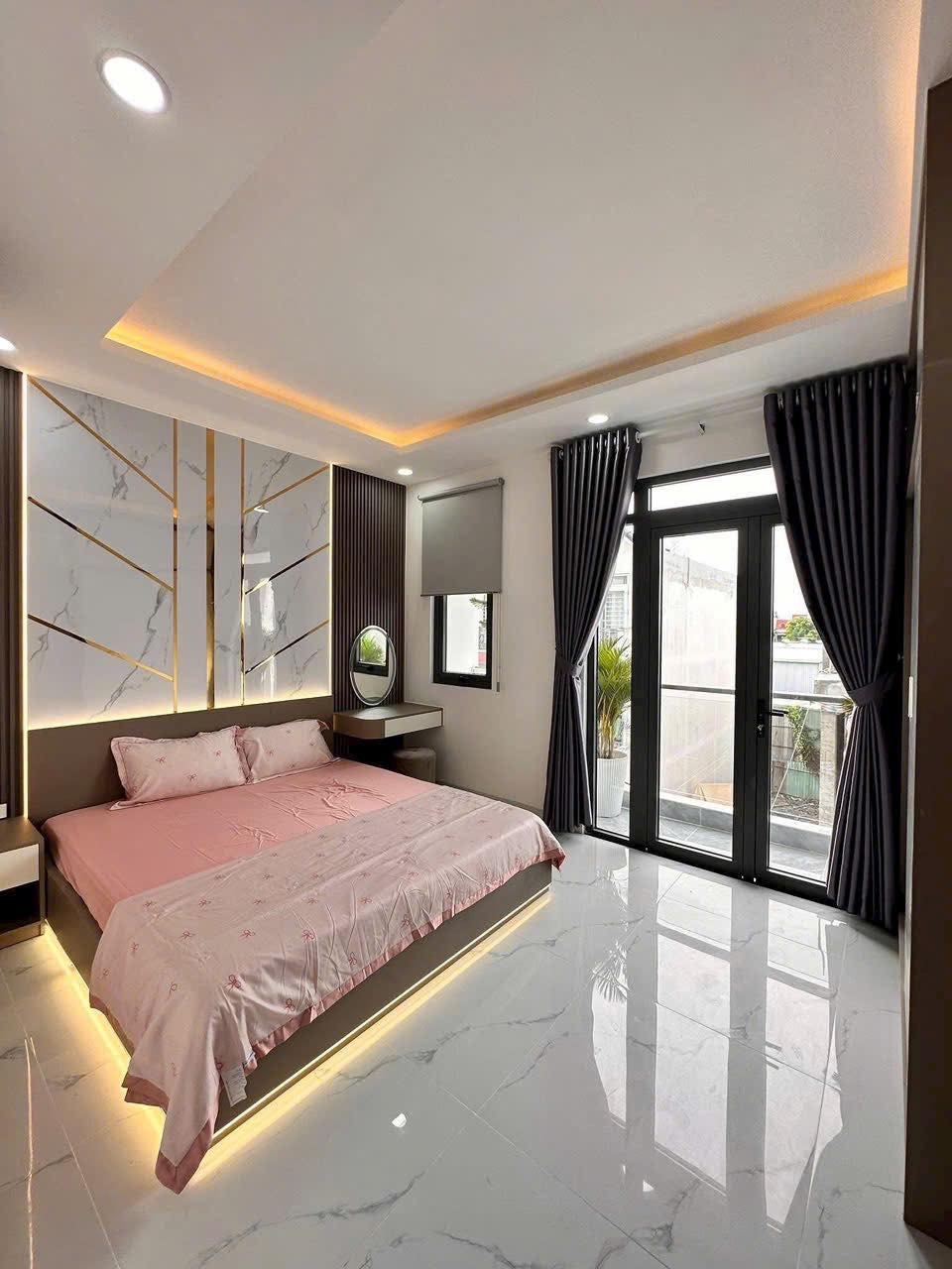 Bán nhà 1/TL31 shr hc, mới lung linh, khu dân trí cao, view sông SG, hỗ trợ vay bank - Ảnh 1